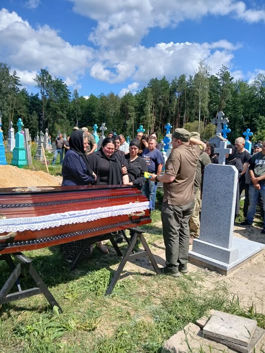 Героя повернули під час обміну тілами загиблих: на Волині в останню дорогу провели Івана Заблоцького