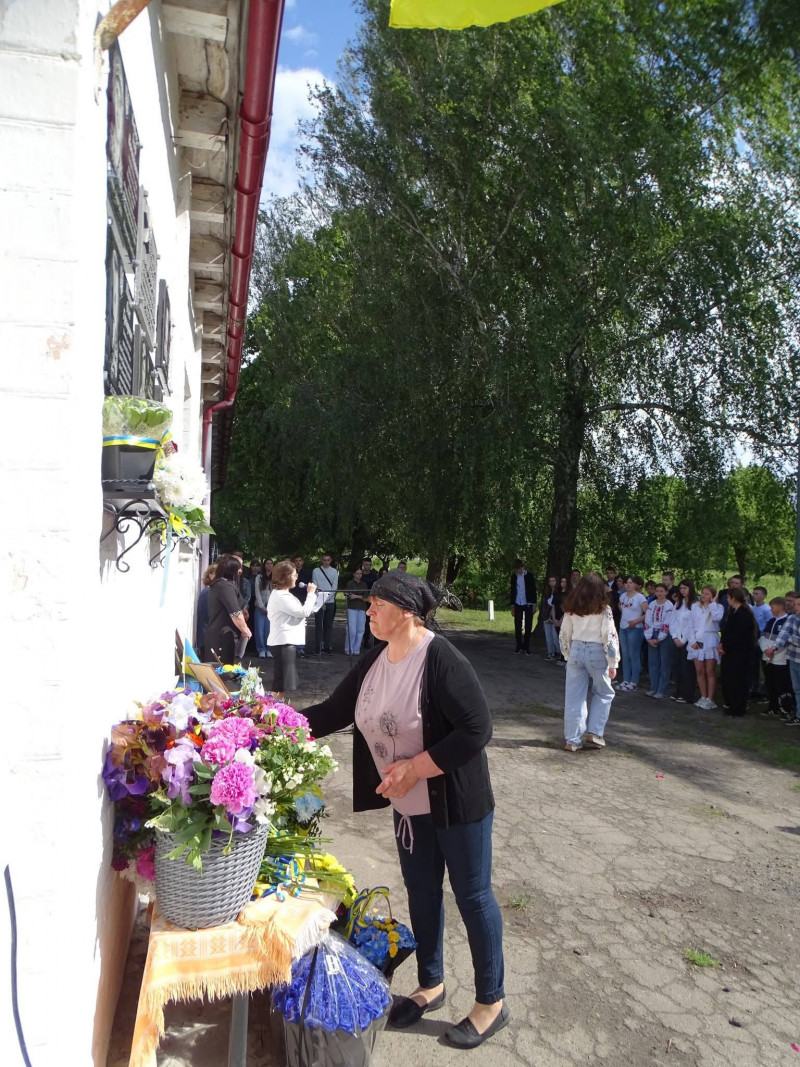 У ліцеї на Волині відкрили меморіальні дошки чотирьом полеглим Героям-випускникам