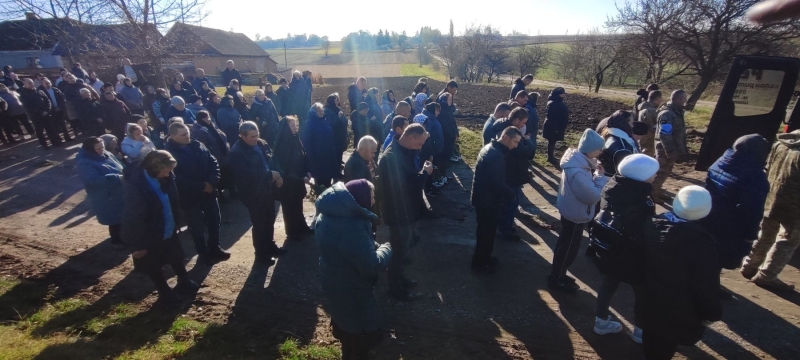 Загинув внаслідок удару FPV-дроном: волиняни попрощалися із загиблим Героєм Сергієм Семчуком