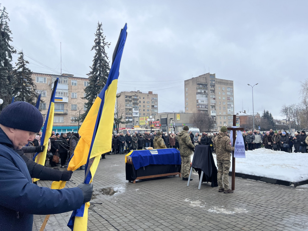 Загинув у день свого народження: на Волині попрощалися із 55-річним Героєм Сергієм Томашевичем
