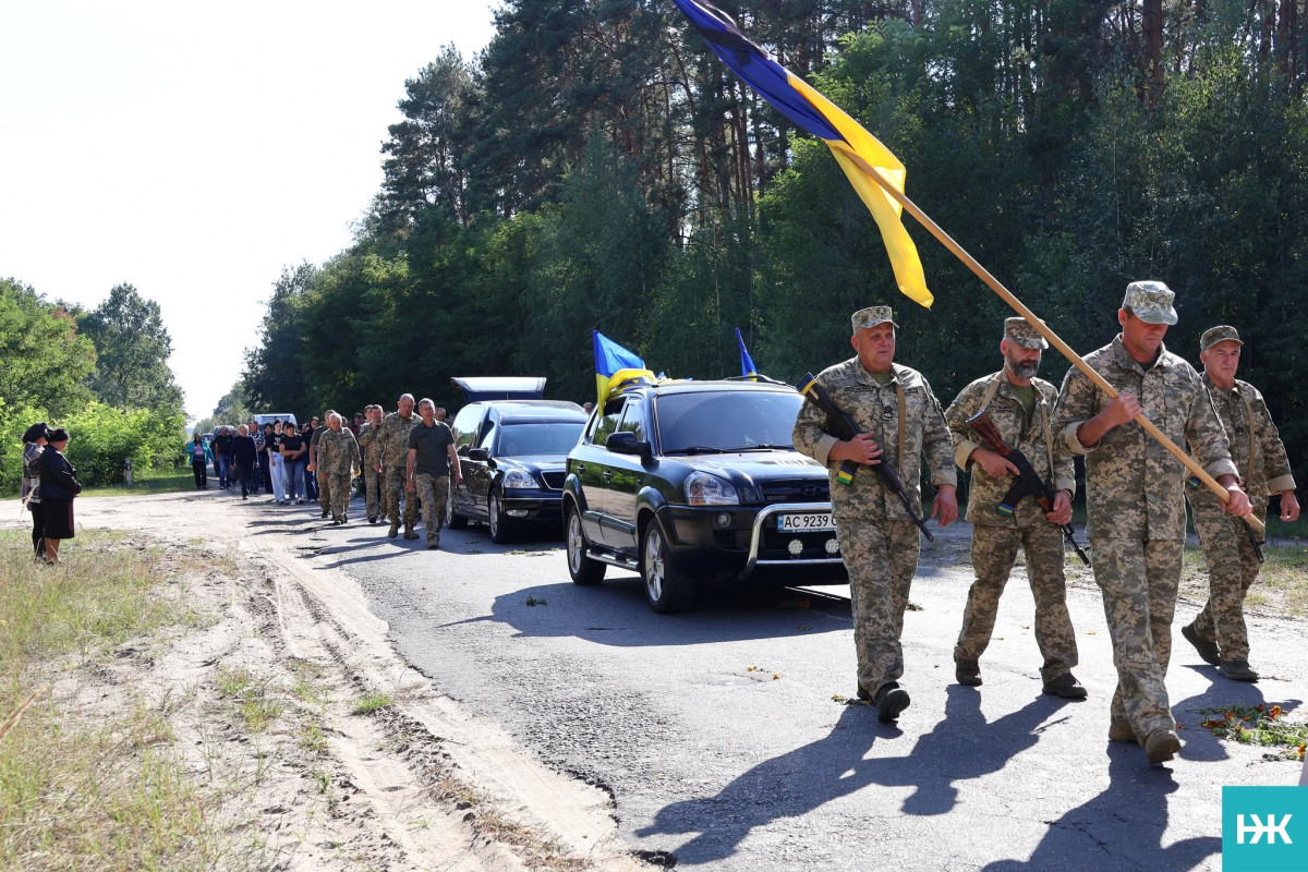 Життя обірвала ДТП: на Волині попрощалися з молодим військовим Олександром Круковцем