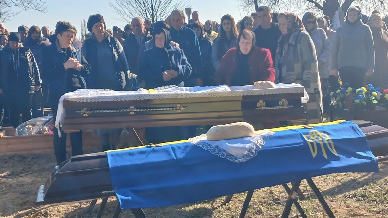 Його бойовий шлях пролягав через найгарячіші точки: на Волині попрощалися з воїном Миколою Ніколайчуком