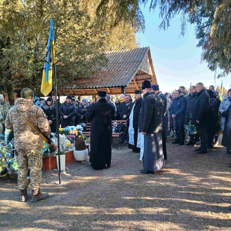 На Волині відкрили меморіальну дошку загиблому воїну Ігорю Панасюку