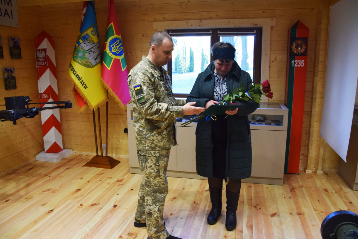 На Волині рідним загиблих за Україну прикордонників передали державні нагороди