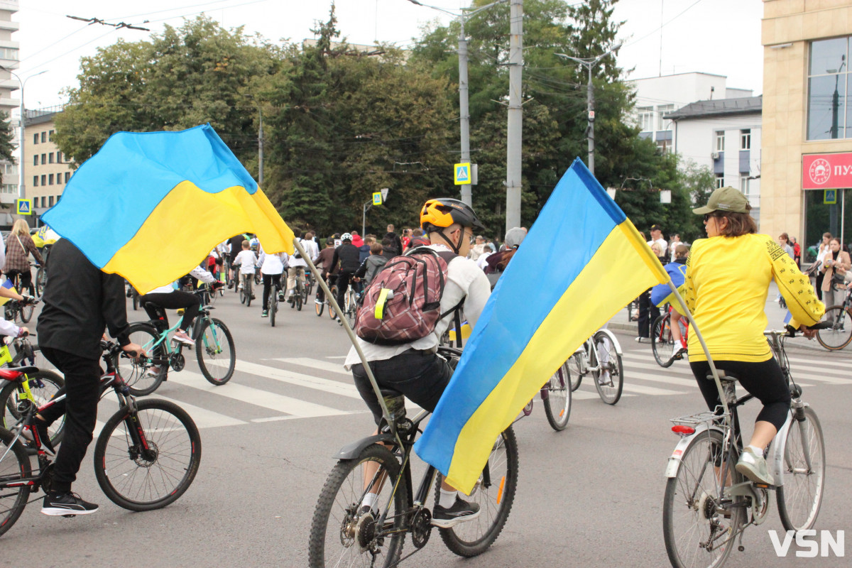 День міста у Луцьку: «Велопробіг у вишиванках». Фоторепортаж