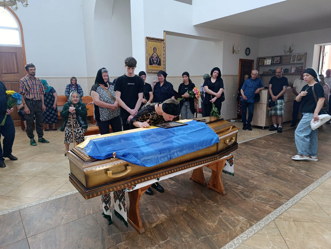 Навіки 22: на Волині поховали Героя Олександра Бусла, який тривалий час вважався зниклим безвісти
