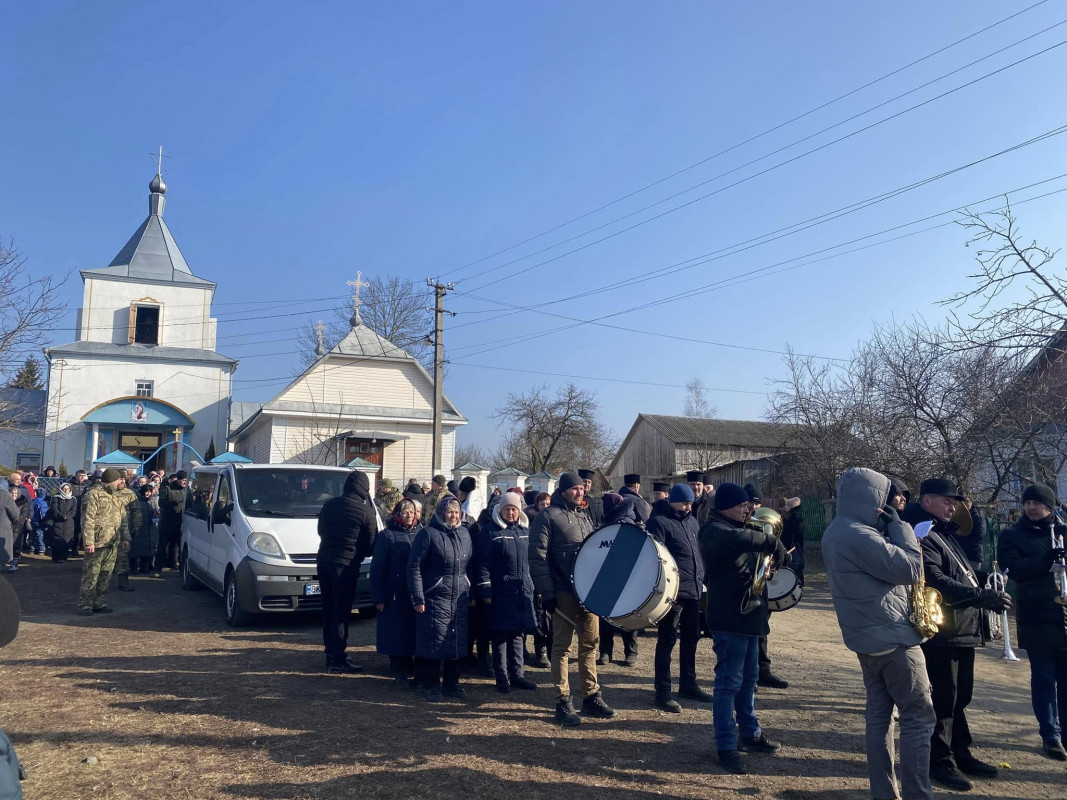 Йому навіки 36 років: попрощалися із уродженцем Луцького району Юрієм Кулішем, який загинув на Донеччині