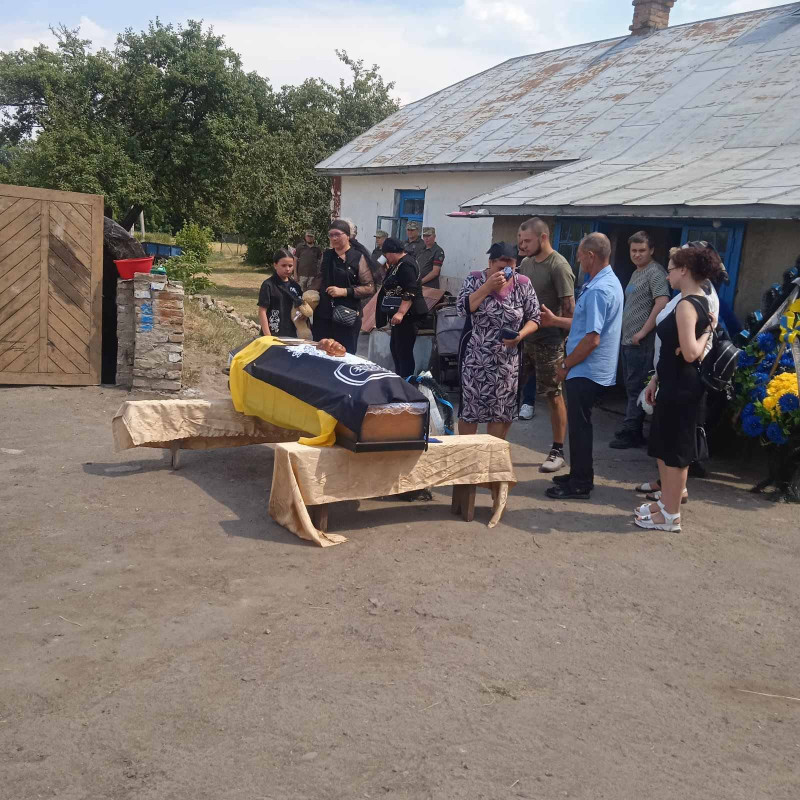 Більше року рідні мали надію та ДНК-експертиза підтвердила загибель: на Волині поховали 28-річного воїна Сергія Полянського
