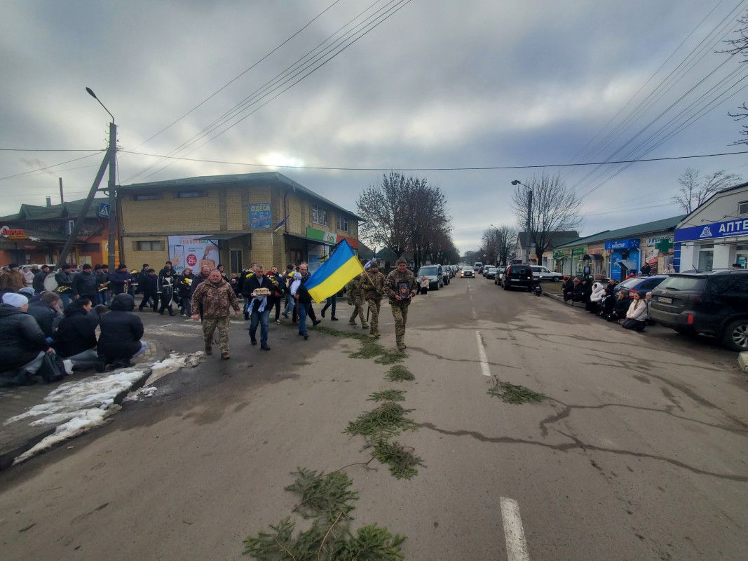 Не встиг створити сім'ю, не дожив до Перемоги: на Волині попрощалися з 25-річним Героєм Богданом Борисюком