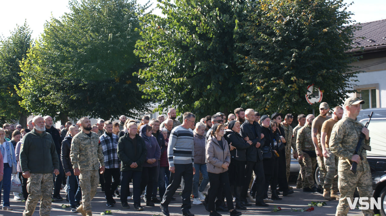 Це був справжній командир, яких мало: на Волині провели в останню дорогу «Народного Героя України» Павла Чайку