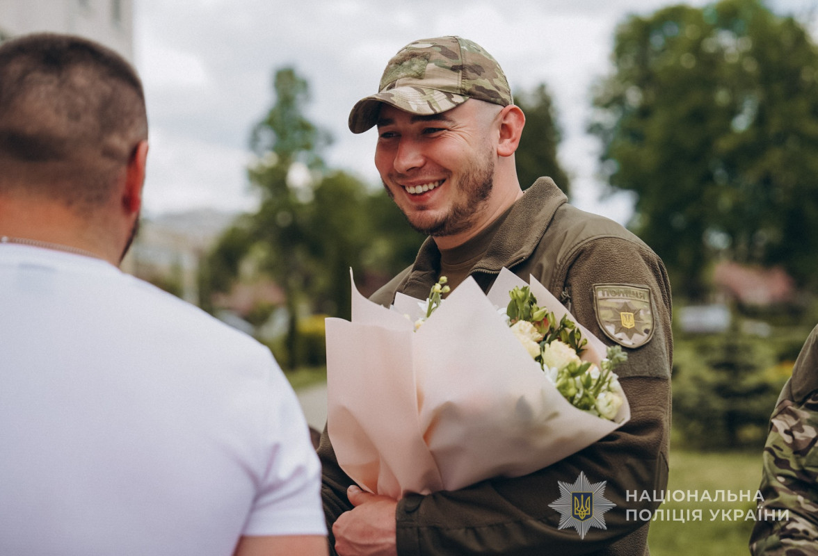Вдруге став батьком: у родині волинського поліцейського-добровольця народився син
