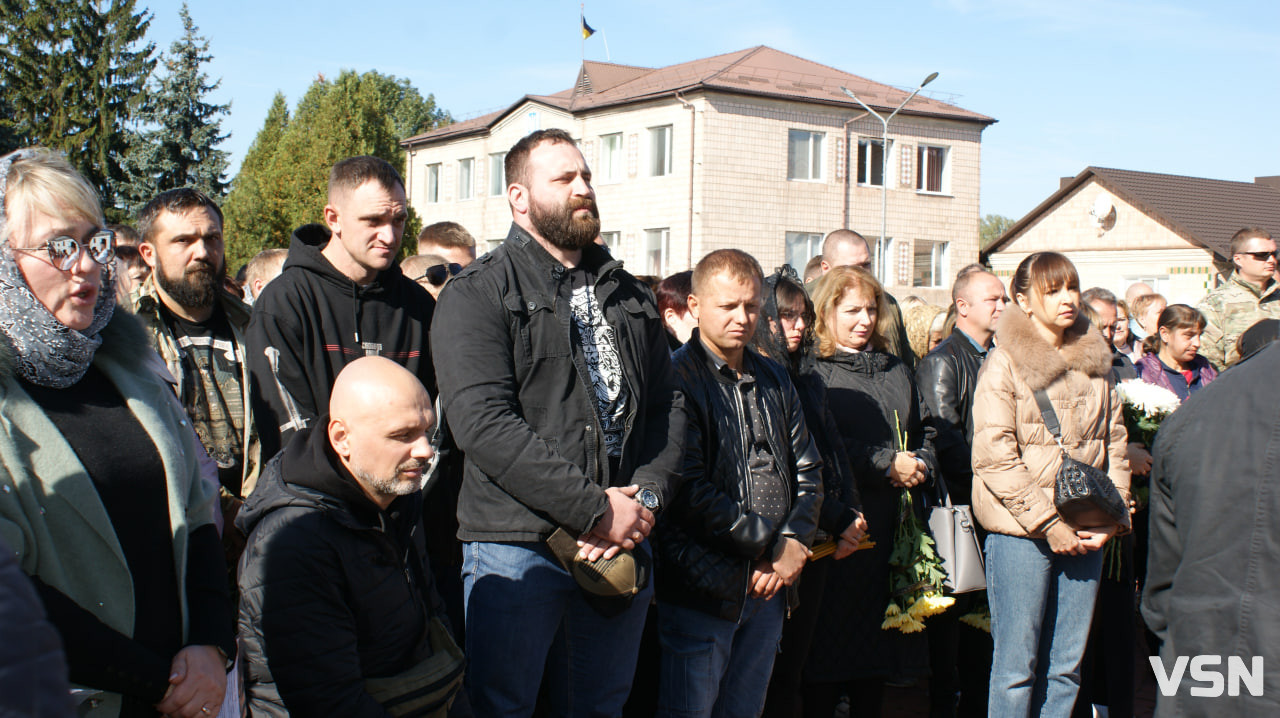 Це був справжній командир, яких мало: на Волині провели в останню дорогу «Народного Героя України» Павла Чайку