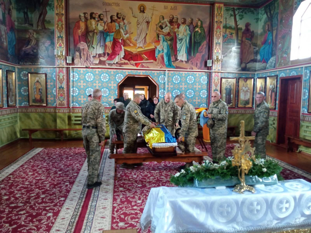 Назавжди у строю: волиняни провели в останню дорогу кулеметника Вячеслава Філіпчука
