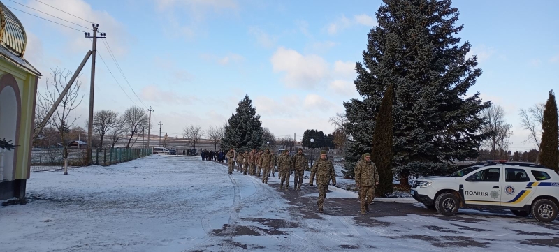 Війна забрала у батьків – сина, у донечки – батька: на Волині попрощалися із 34-річним Героєм Сергієм Буйницьким