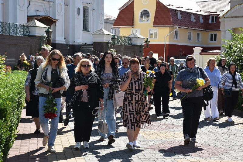 У Луцьку провели в останню дорогу загиблого захисника Михайла Сафатюка