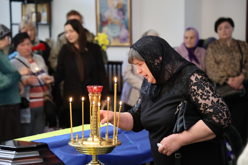 Загинув на Великдень. У Луцьку попрощалися з Героєм Олександром Кущем