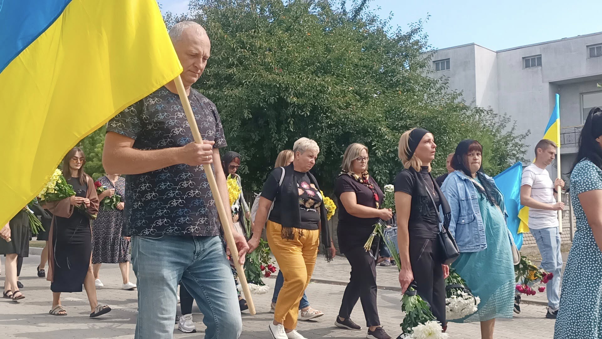 Планував весілля з коханою, але не судилося: біля Луцька попрощалися з Героєм Владиславом Харитонюком