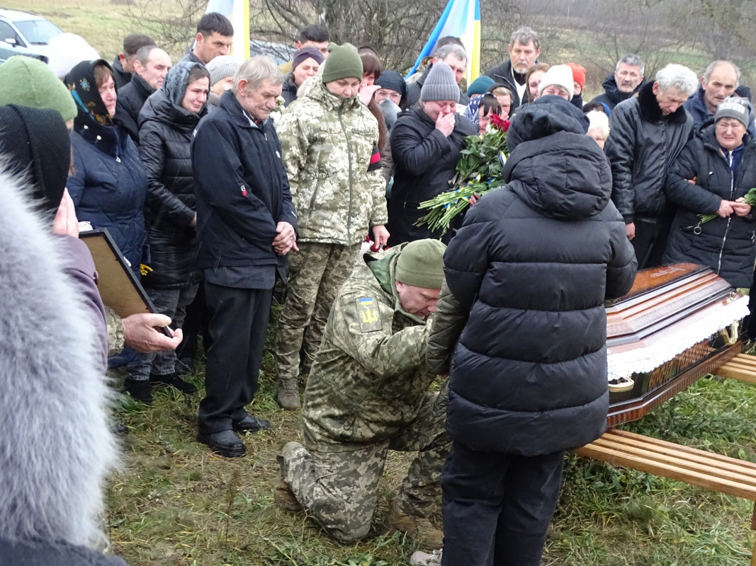 До рідного дому на Волині «на щиті» повернувся 20-річний захисник Станіслав Столярук