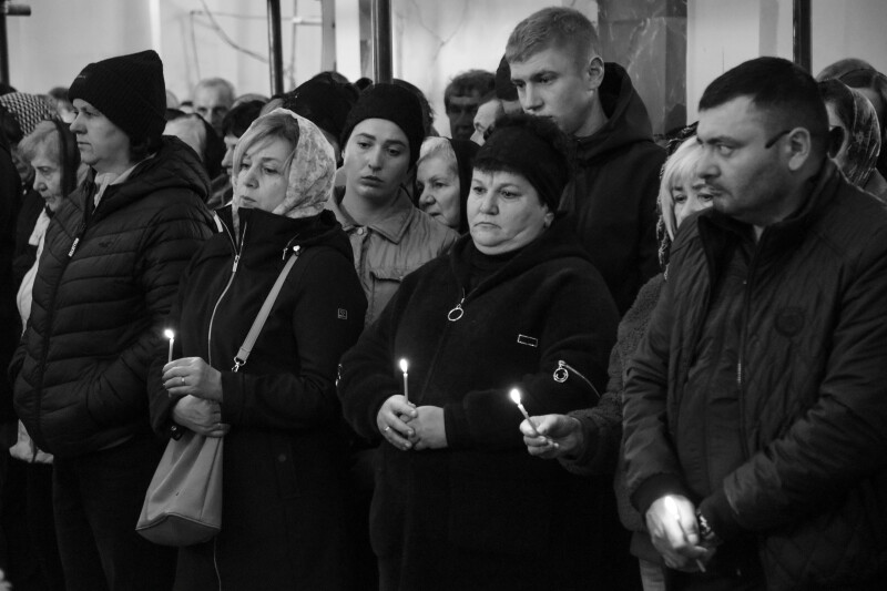 На Волині провели в останню дорогу захисників України Валерія Семенюка та Анатолія Мерчука