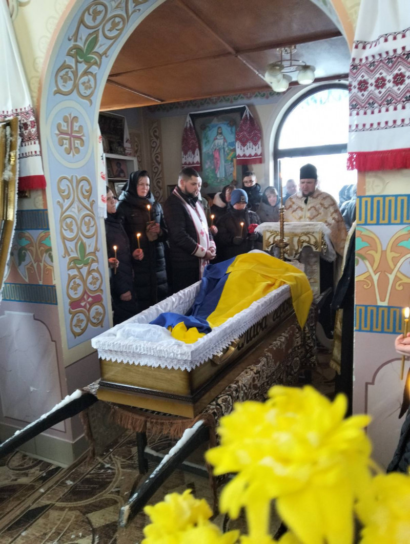 На Волині провели в останню земну дорогу військового Василя Ярмолюка