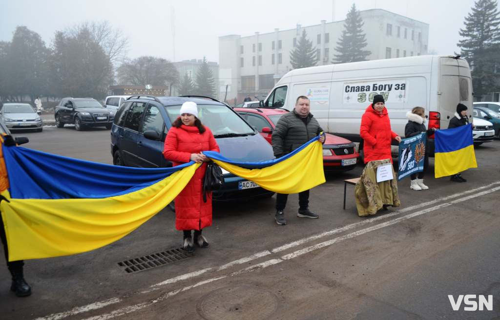 «Для нас – це одна хвилина, для них – Вічність»: у прикордонному місті на Волині вшанували тих, хто загинув від війни