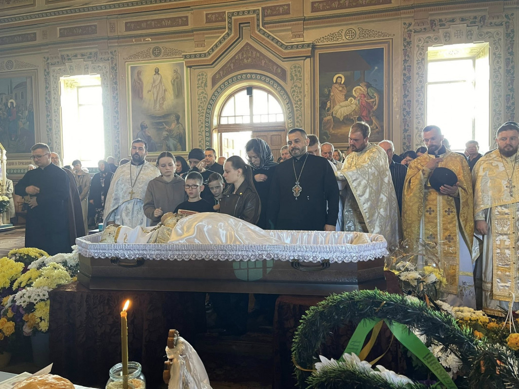 Волиняни провели в останню дорогу настоятеля Свято-Юріївського собору протоієрея Євгена Шевчука