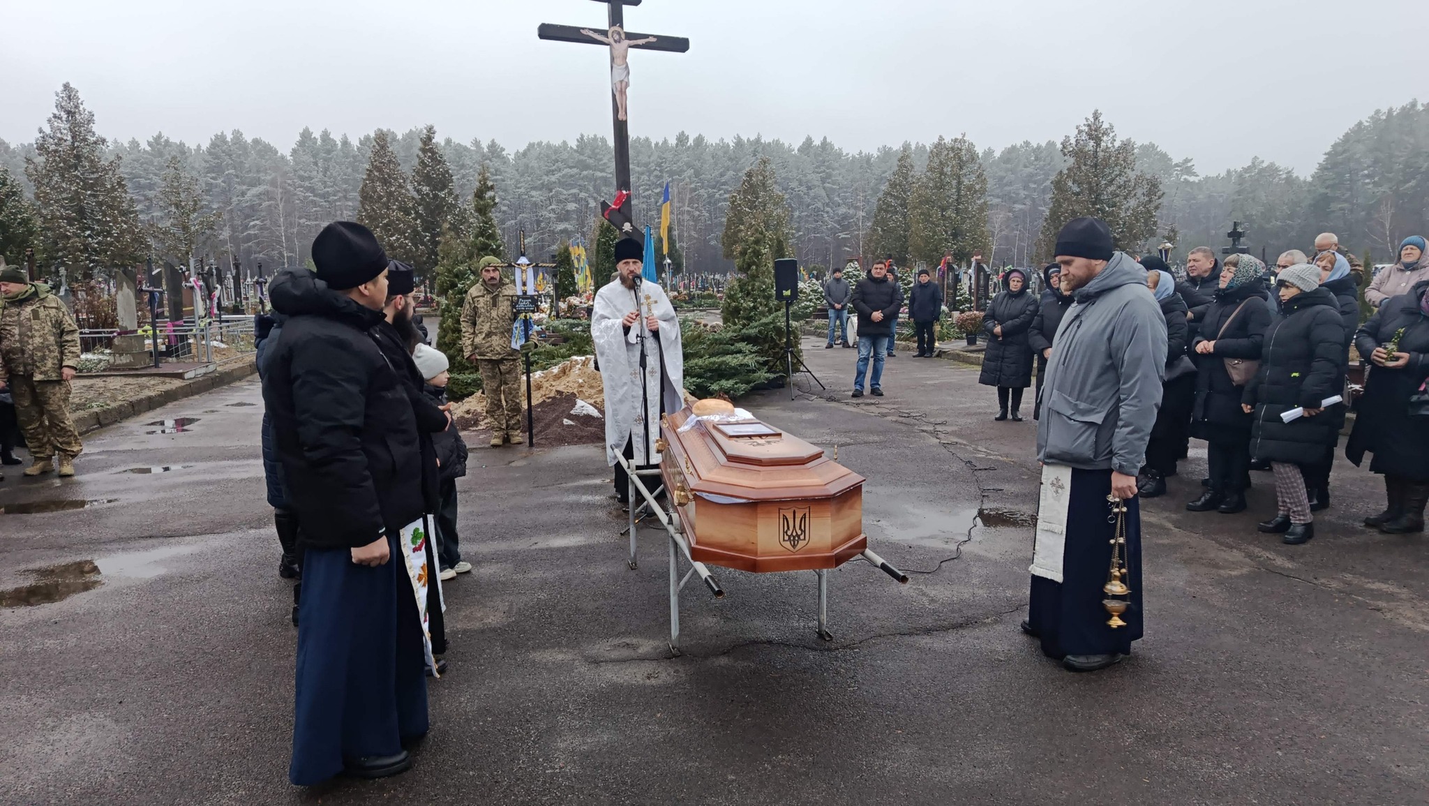 Трагічно загинув у ДТП: на Волині попрощалися із 32-річним захисником Едуардом Радчуком