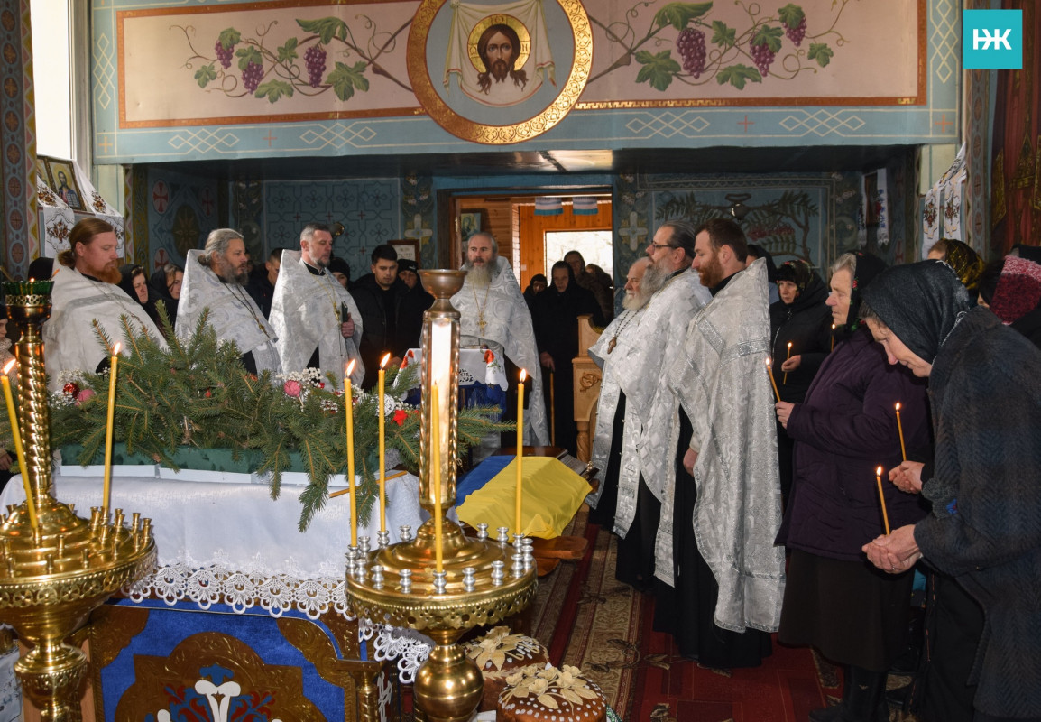 Без підтримки залишилися матір та брат: у селі на Волині поховали молодого Героя Богдана Абрамовича