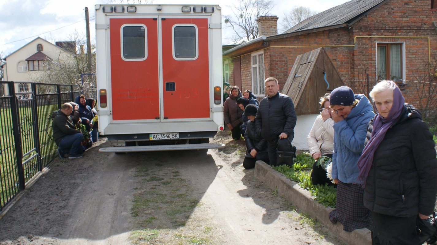 До останнього подиху – за Україну: у Луцькому районі попрощалися з Героєм Сергієм Мандзюком