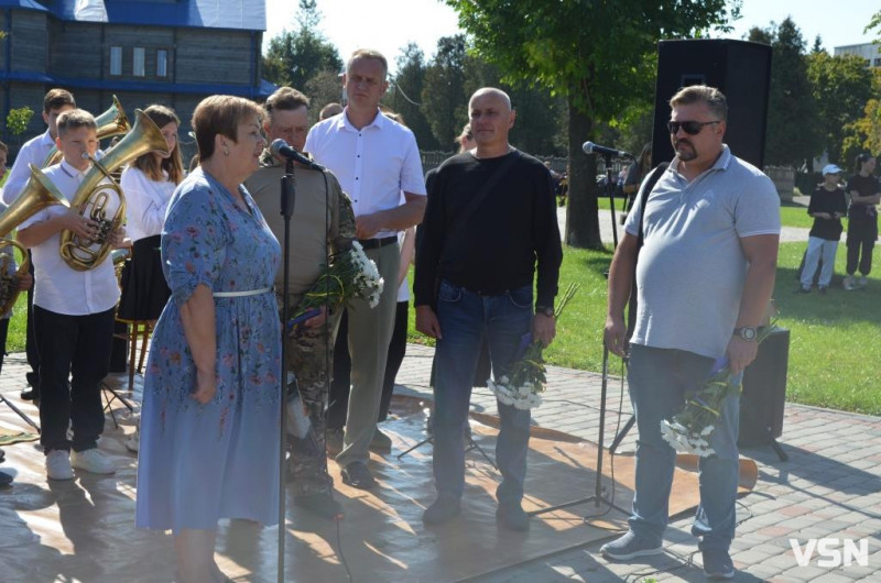 В місті на Волині на благодійному святі зібрали майже 150 тисяч гривень для ЗСУ. Фоторепортаж