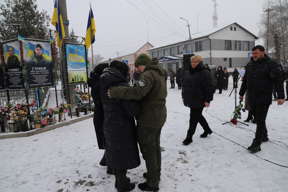 У громаді на Волині вручили державні нагороди рідним полеглих Героїв