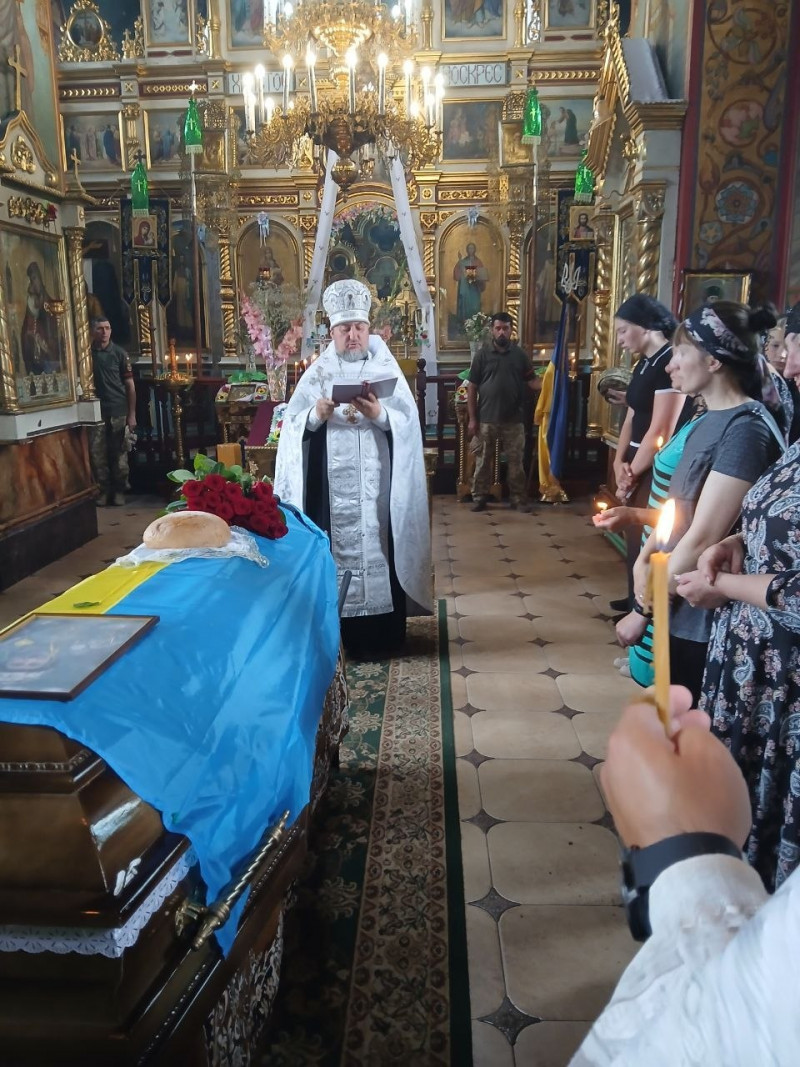 Півтора року вважався зниклим безвісти: на Волині поховали захисника Петра Мельника
