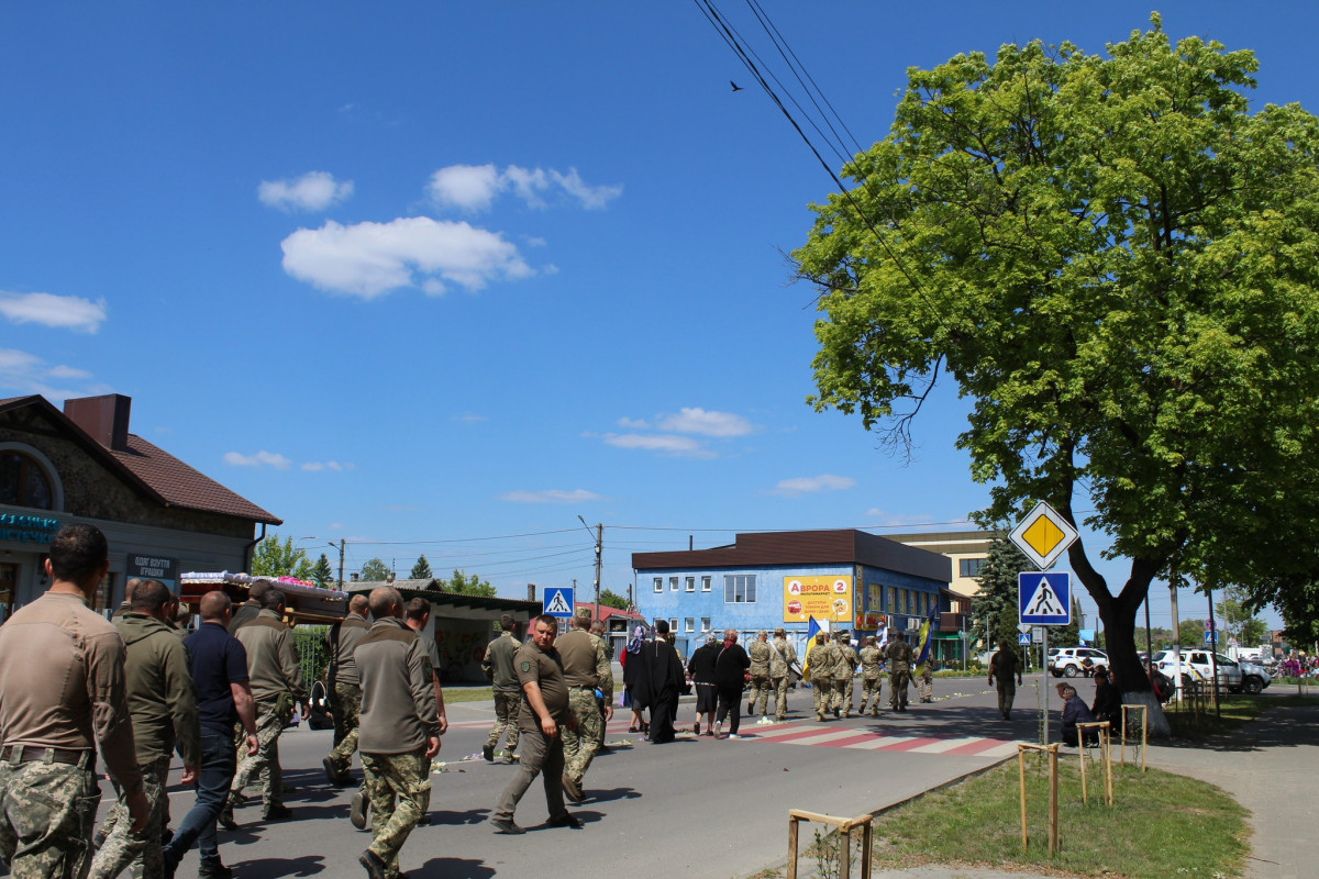 В бою отримав поранення, несумісні з життям: на Волині поховали Героя Сергія Дмитрука