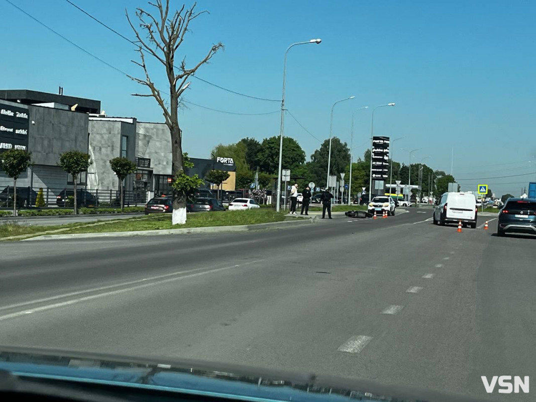 Біля Луцька сталася аварія: постраждав мотоцикліст