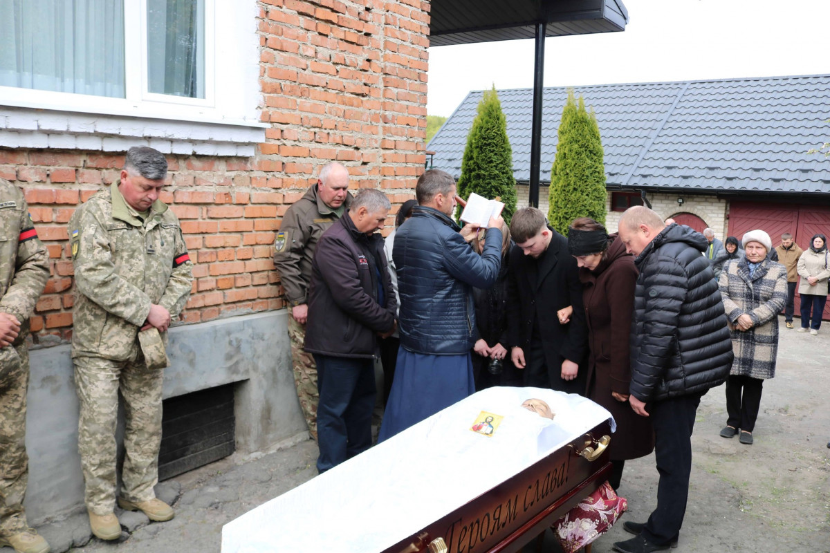 На Волині попрощалися із захисником Миколою Гундеричем