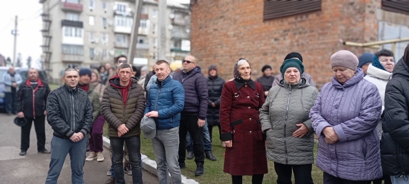 Ракетний удар обірвав життя захисника: на Волині попрощалися з Героєм Юрієм Черняком