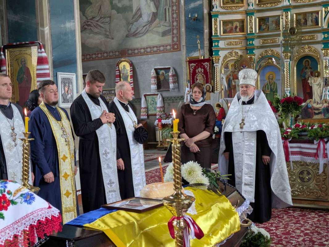 На Волині поховали військовослужбовця Валентина Сафонова