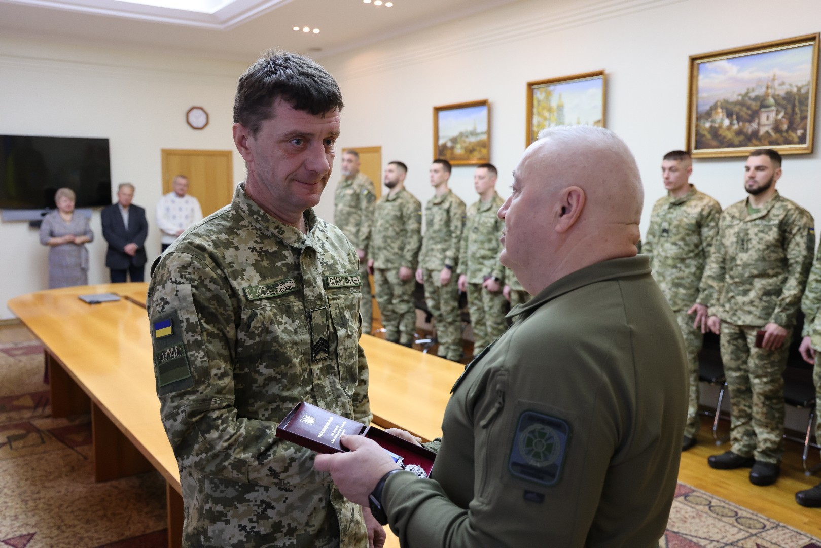 Бійці Волинського прикордонного загону отримали державні нагороди