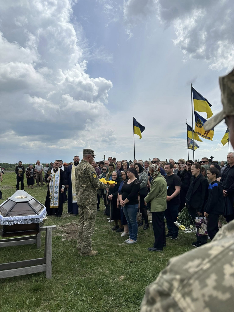 На Волині провели в останню путь захисника Андрія Трохимчука