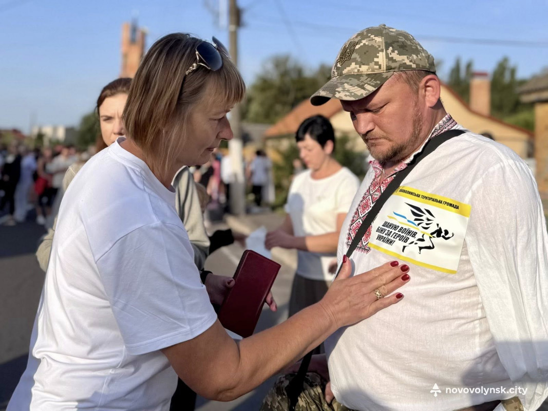 «Шаную воїнів, біжу за героїв України»: у місті на Волині на благодійному заході зібрали гроші для ЗСУ