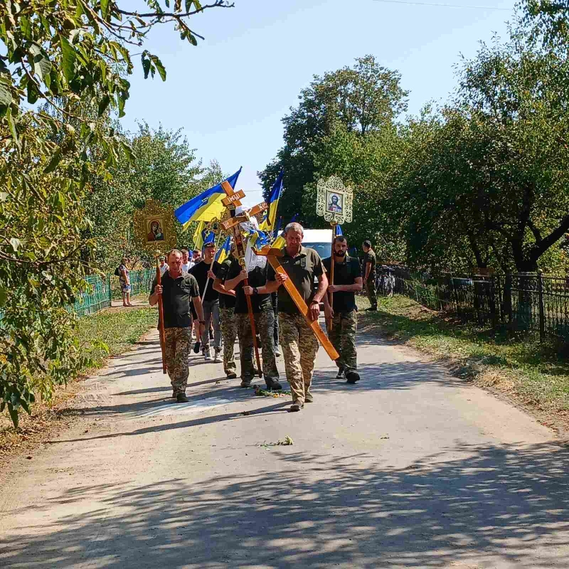 Загинув, захищаючи Торецьк: на Волині в останню путь провели ще одного Захисника – Івана Баришева