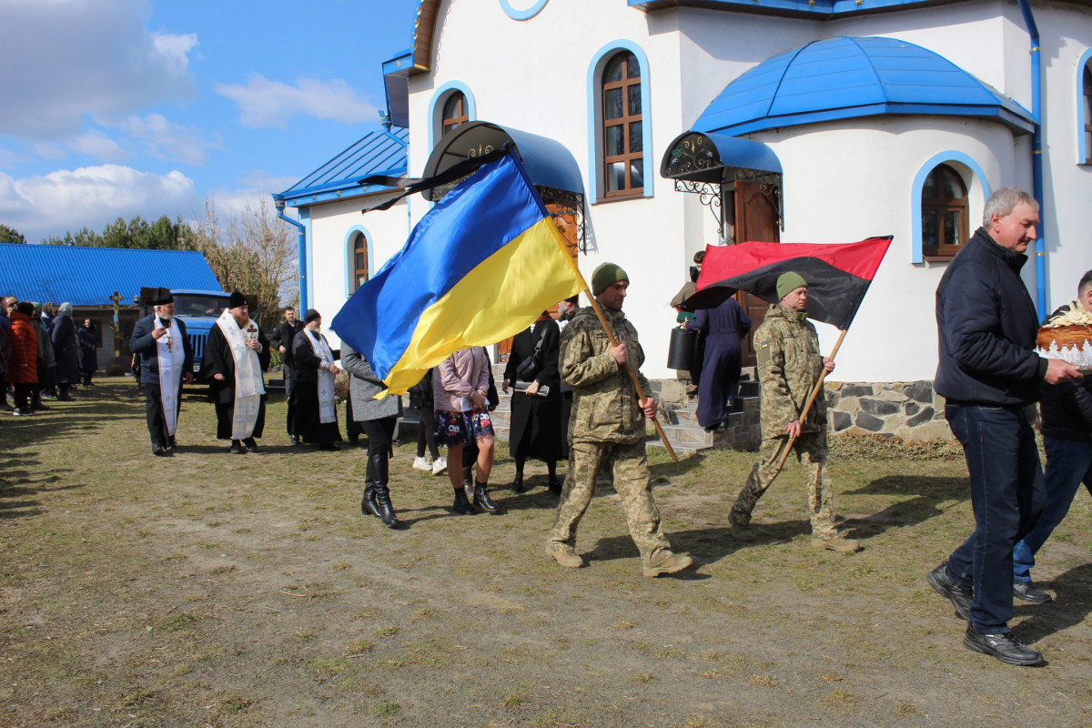 Півтора року невідомості: на Волині попрощалися із загиблим на Курщині Валентином Волошиним