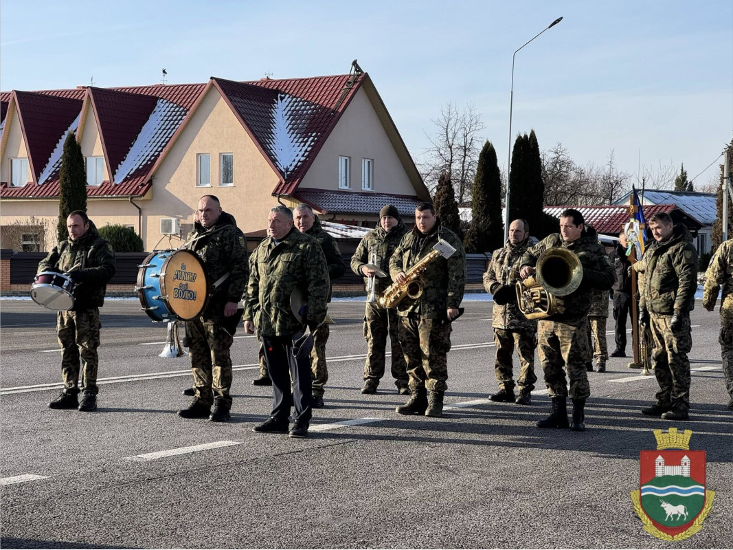 Загинув у бою на Донеччині: на Волині поховали захисника Руслана Жижка