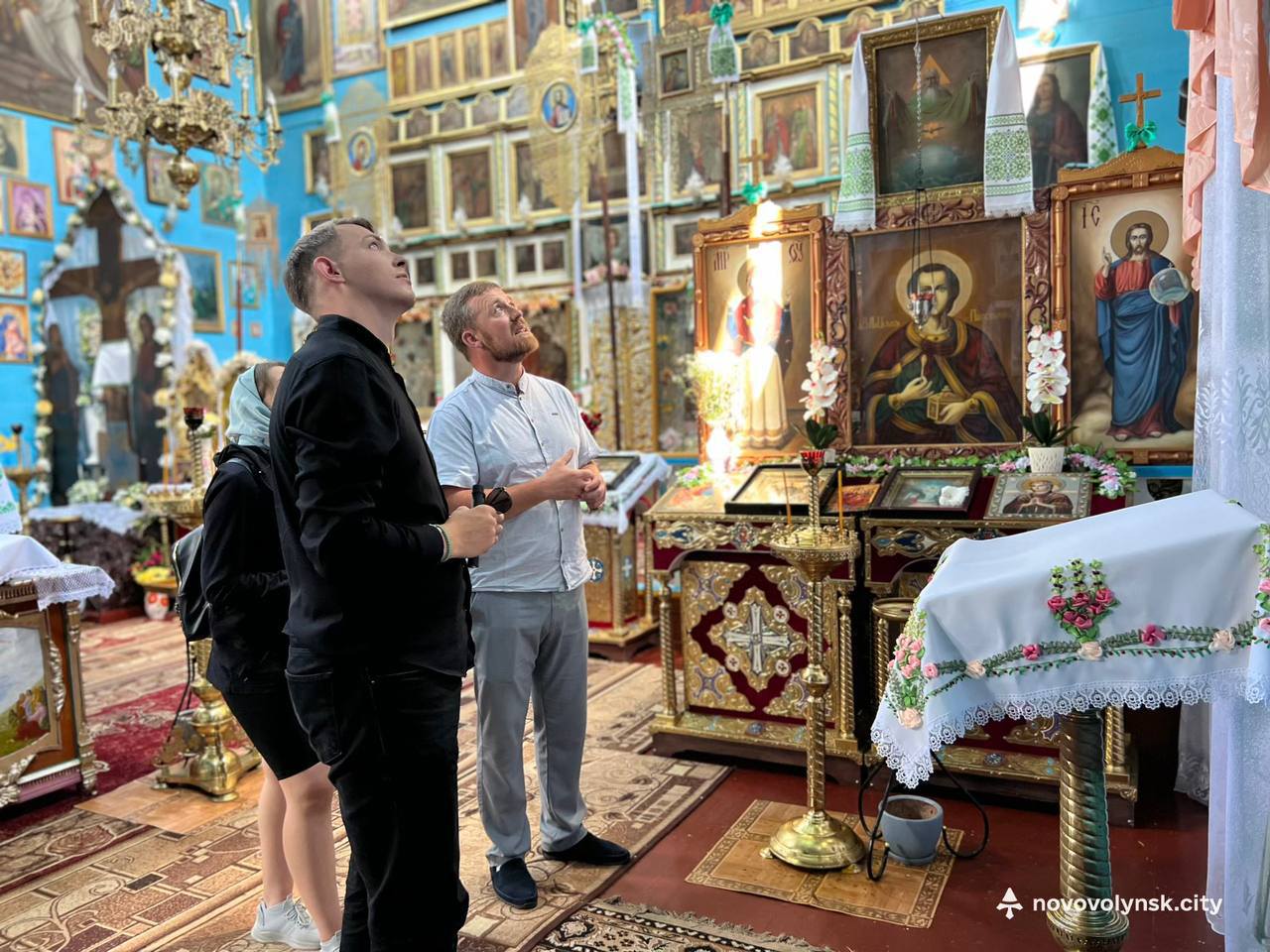У старовинній церкві на Волині під час ремонту відшукали старовинні книги