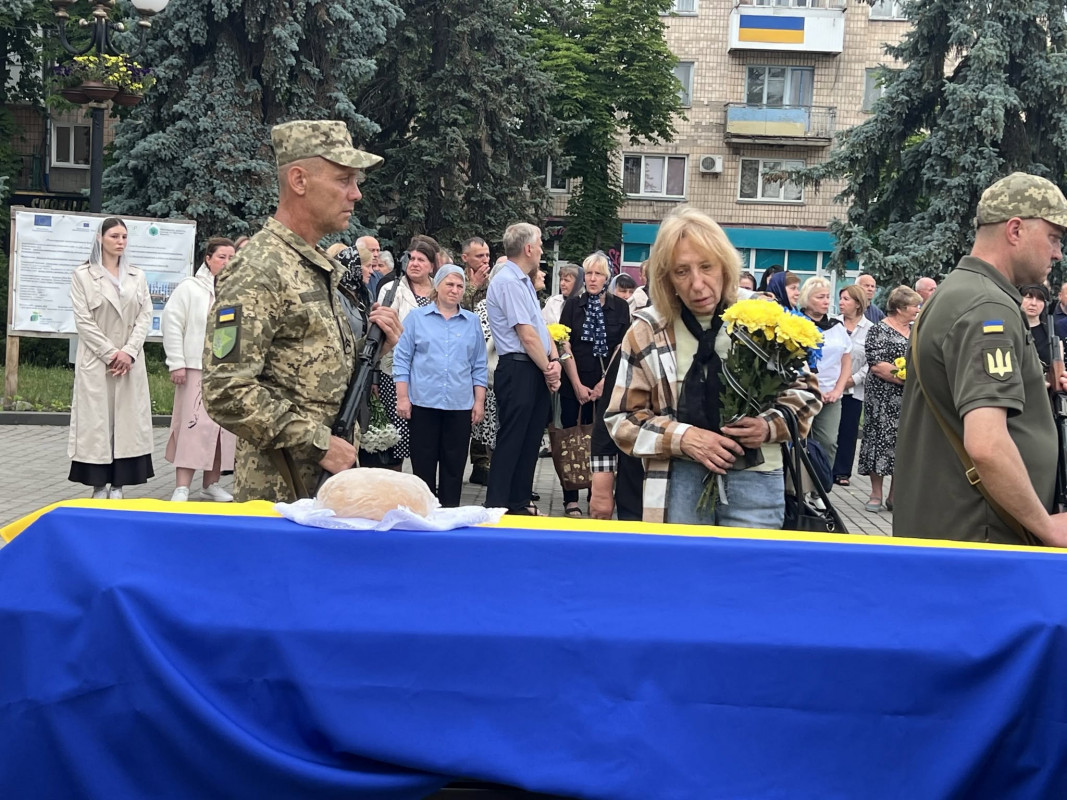 На Волині провели у вічність 27-річного Героя Артема Кузьмичука