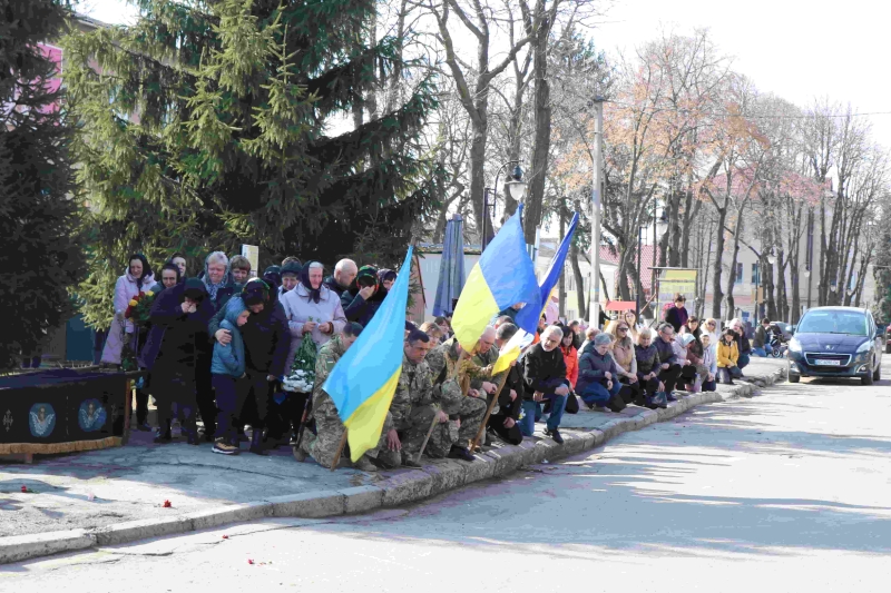 Громада на Волині провела в останню земну дорогу свого захисника Івана Шваївського