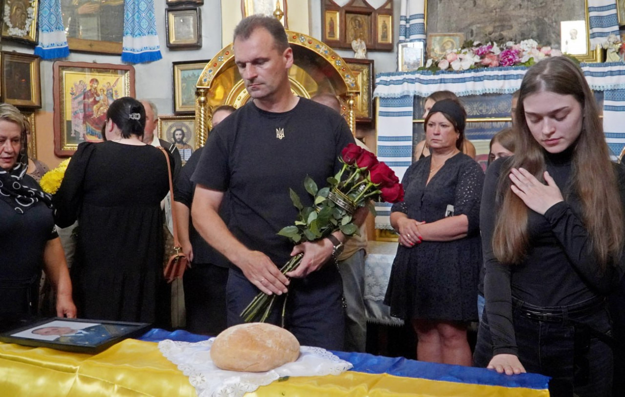 Загибель підтвердила ДНК-експертиза: на Волині попрощалися з Героєм Андрієм Скригою