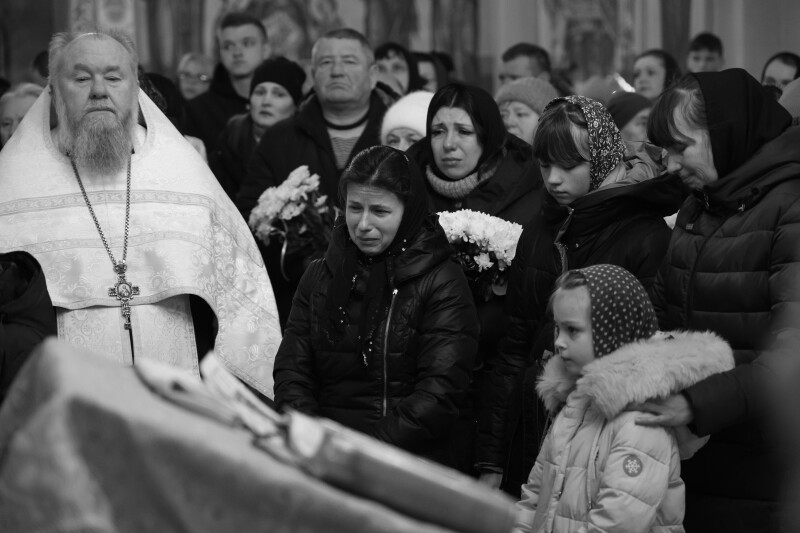 Волиняни попрощалися із загиблим військовим Миколою Гліною