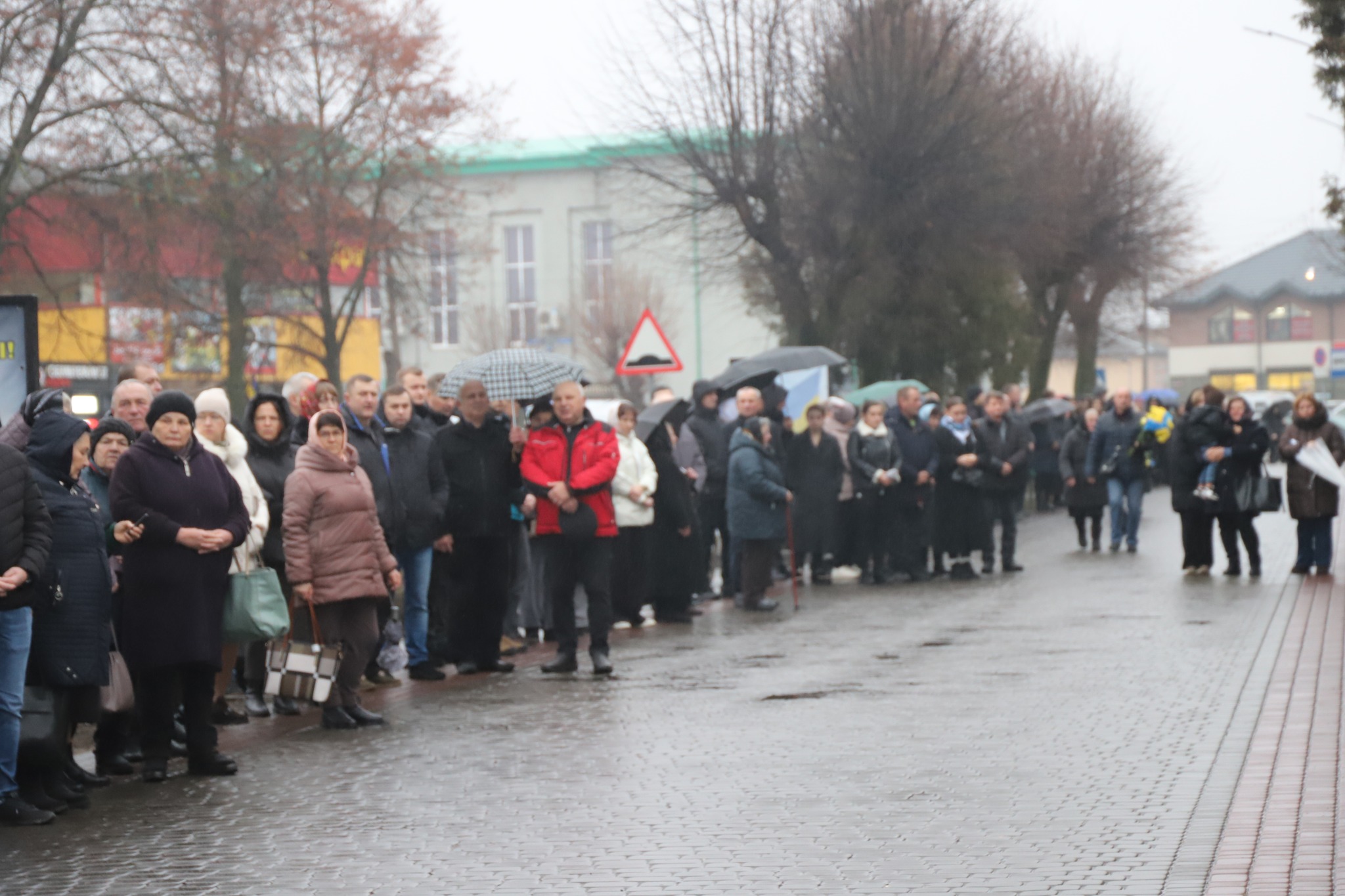 На Волині відкрили нові імена на Алеї Героїв та вручили посмертні нагороди
