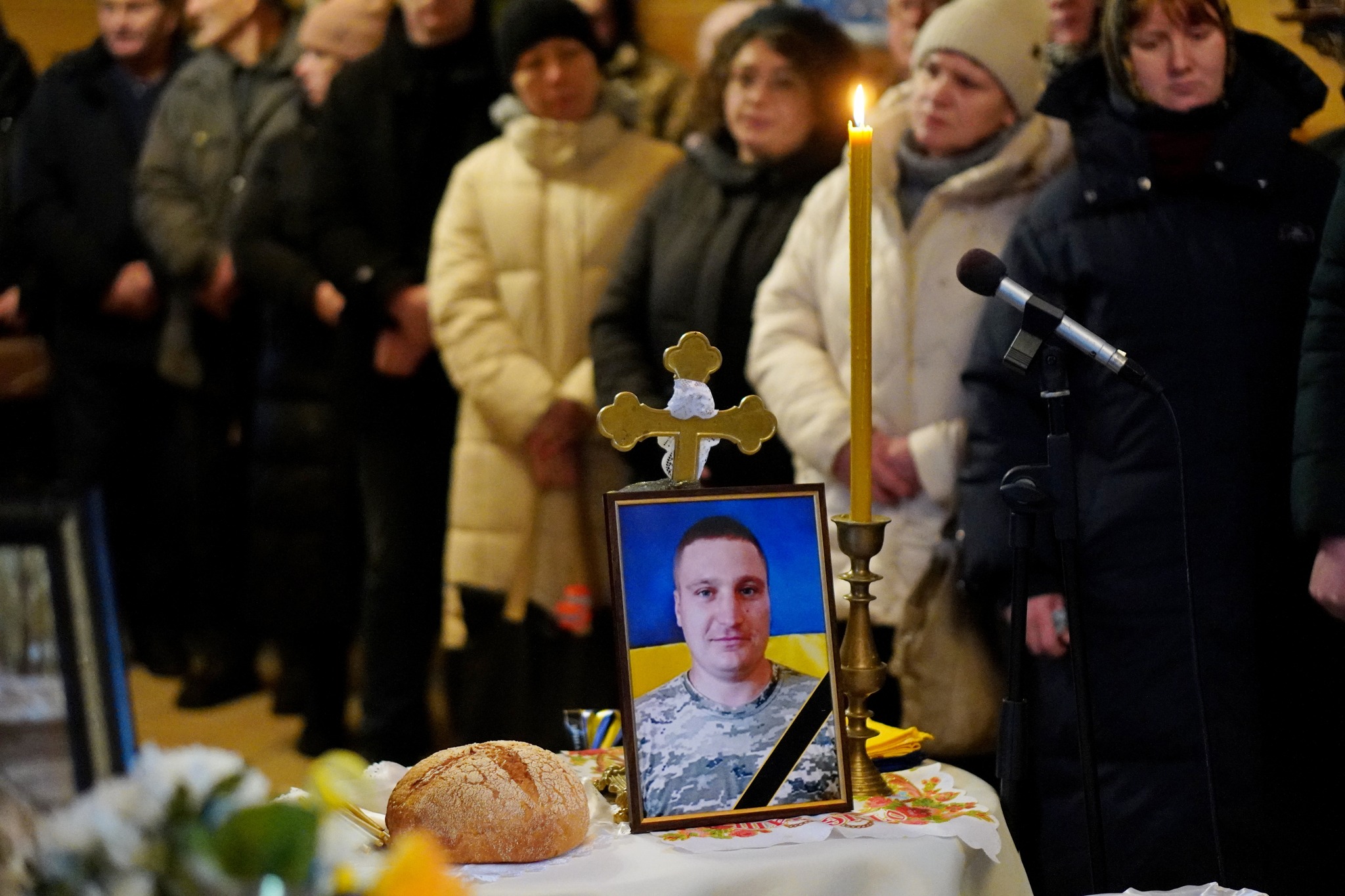 Назавжди молоді: на Волині провели в останню путь Героїв Валерія Сілаєва та Олександра Семенюка